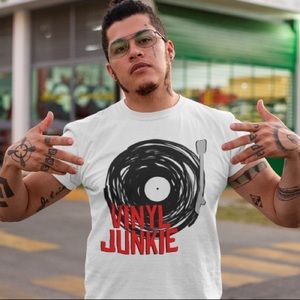 Vinyl Junkie Men’s TShirt NWOT